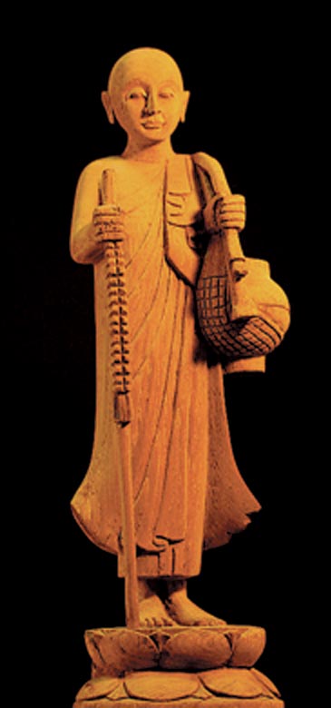 Bhikṣuṇī Saṅghamittā joua un rôle clé dans la transmission du dharma et du monachisme au Sri Lanka, d’où il se propagea dans toute l’Asie du Sud-Est. Cette statue de Bhikṣuṇī Saṅghamittā est exposée dans la bibliothèque privée de Sa Sainteté le XVIIe Karmapa.  Photo de Karma Lèkcheu.